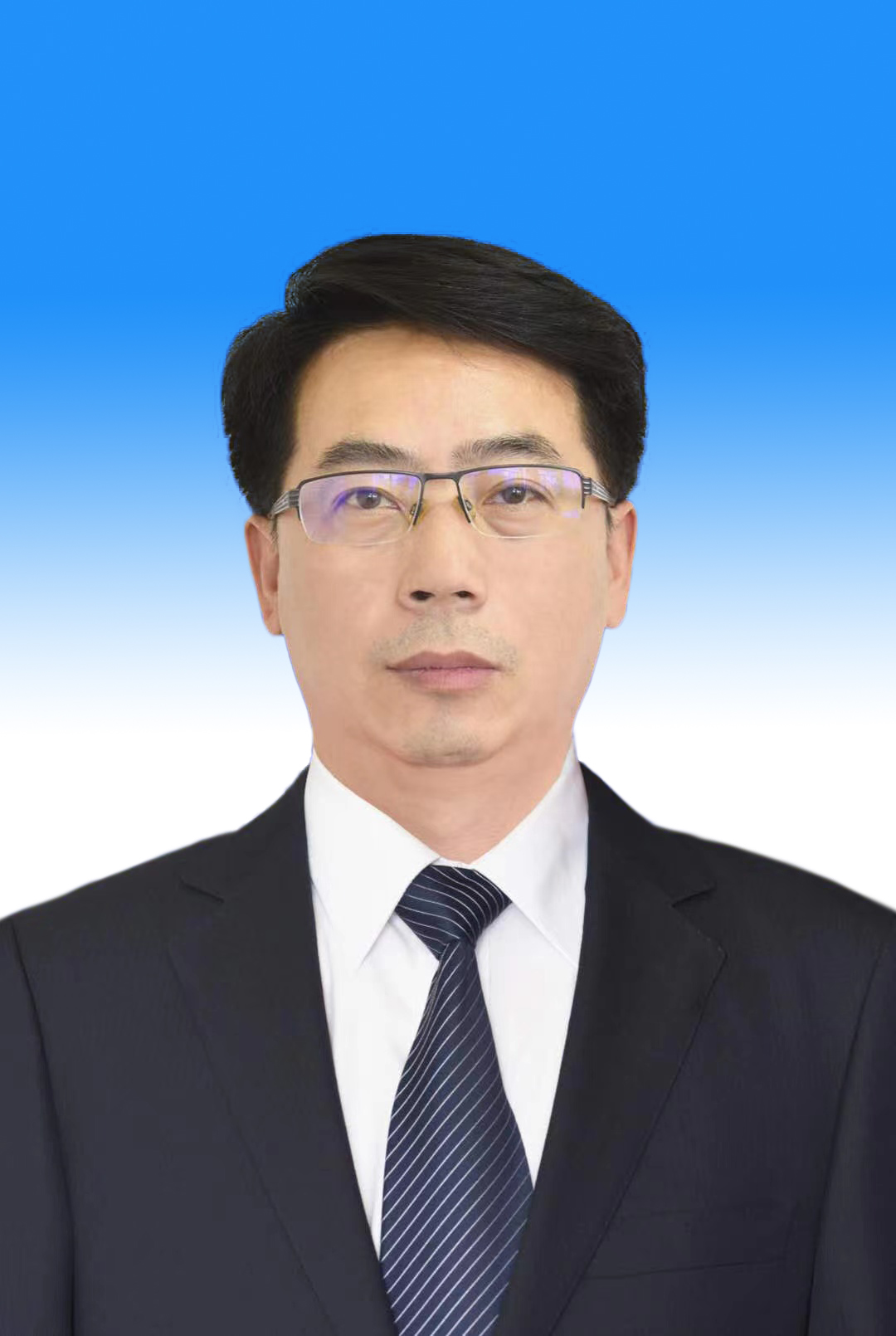 杜伟