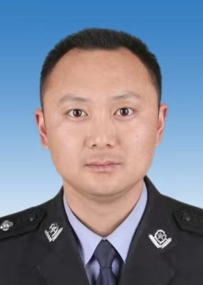 苗继龙