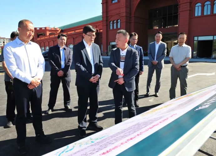 支现伟在塔城市调研城市工作强调 立足城市功能定位 科学规划空间布局 全力打造宜居宜业宜游的现代化城市