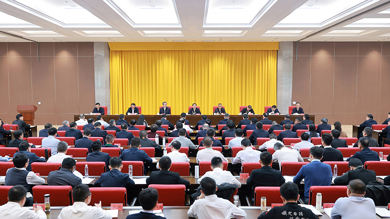 陈小江在第十二批省市错时轮换援疆骨干欢迎大会暨培训班开班式上强调 接续做好新时代对口援疆工作 奋力建设社会主义现代化新疆