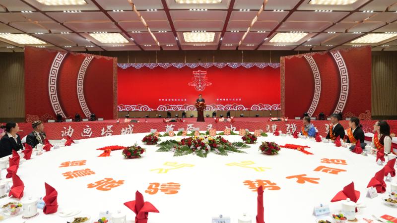 塔城地区举行2026年春节团拜会