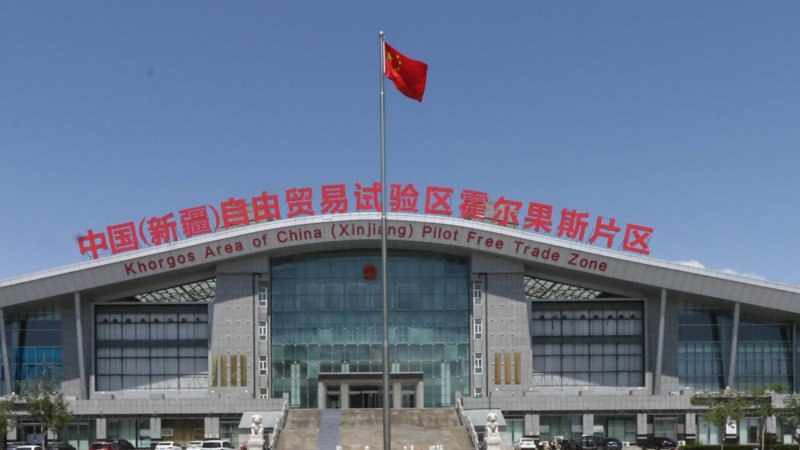 新疆自贸试验区三翼齐飞开新局 协同开放向未来