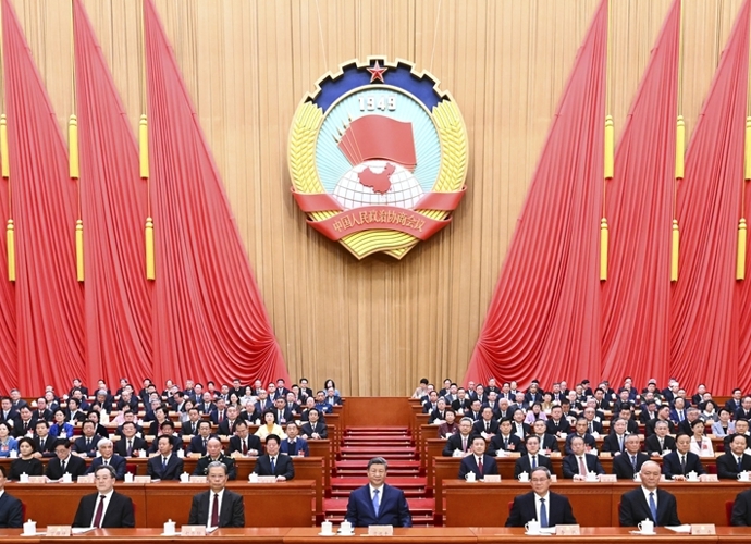 全国政协十四届四次会议在京开幕 习近平等党和国家领导人到会祝贺