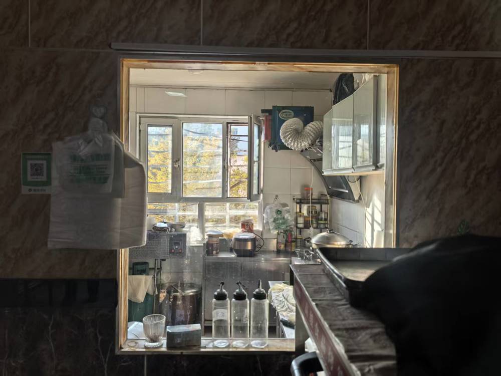 ec69fa59432b4a1f33dd7b9a94c5546f